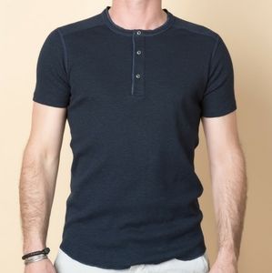 Wings + horns slub cotton henley navy size medium